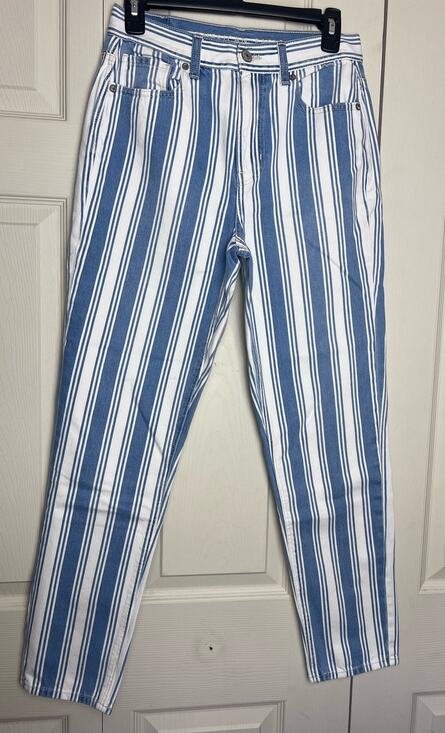 American Eagle Outfitters Denim - American Eagle Jeans White/Blue Striped Size 4 Regular 100% Cotton